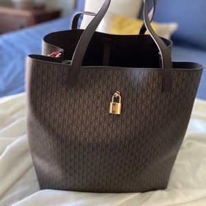 Carolina Herrera Tote